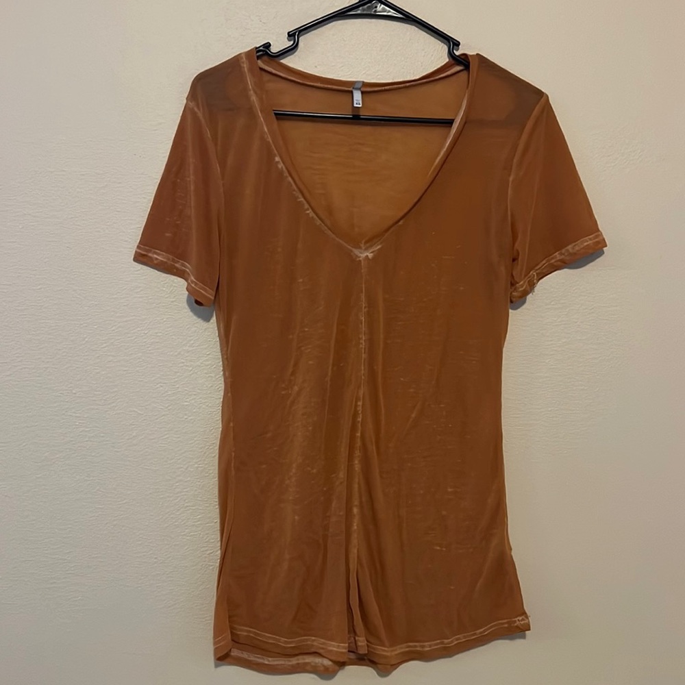 BKE burnout v neck